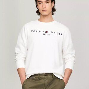 NWT Tommy Hilfiger Embroidered Logo Sweatshirt XL